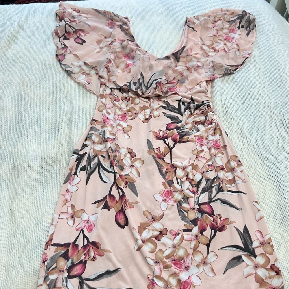 Connected Apparel Women’s Dress
Size 8